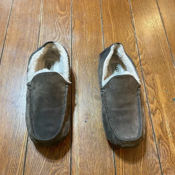 New UGG Australia Ascot Charcoal Gray Sheepskin Slippers Shoes s-l400.jpg main image 2